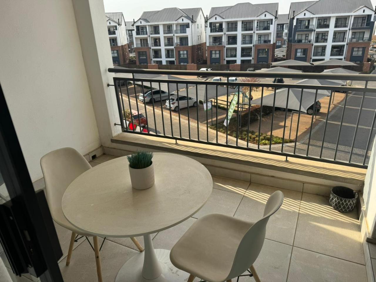 Kayalako At The Blyde - Blue Crystal Lagoon Apartment Pretoria